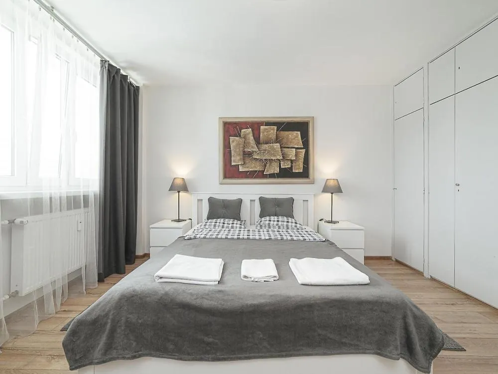 ורשה Sliska 10 Apartament II