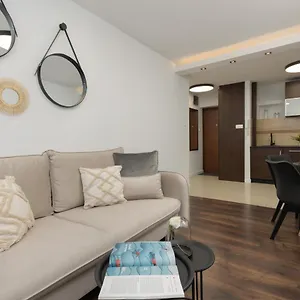 Apartament Family Near Pge Narodowy By Renters, Warszawa